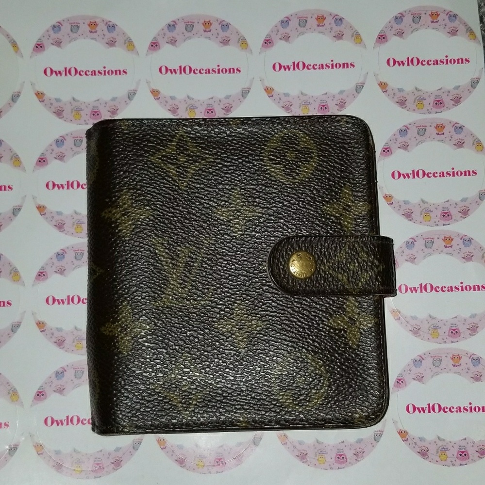 💯AUTHENTIC LOUIS VUITTON COMPACT WALLET